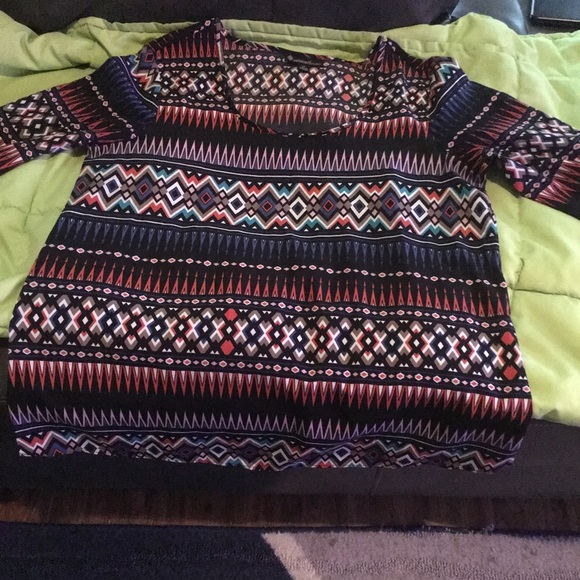 Black Blouse 👚 - Picture 2 of 4